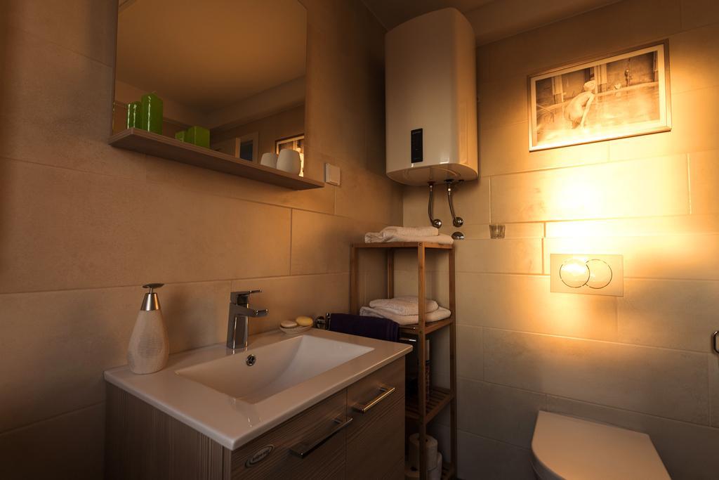 Fortress View Apartment โนวีซาด ภายนอก รูปภาพ