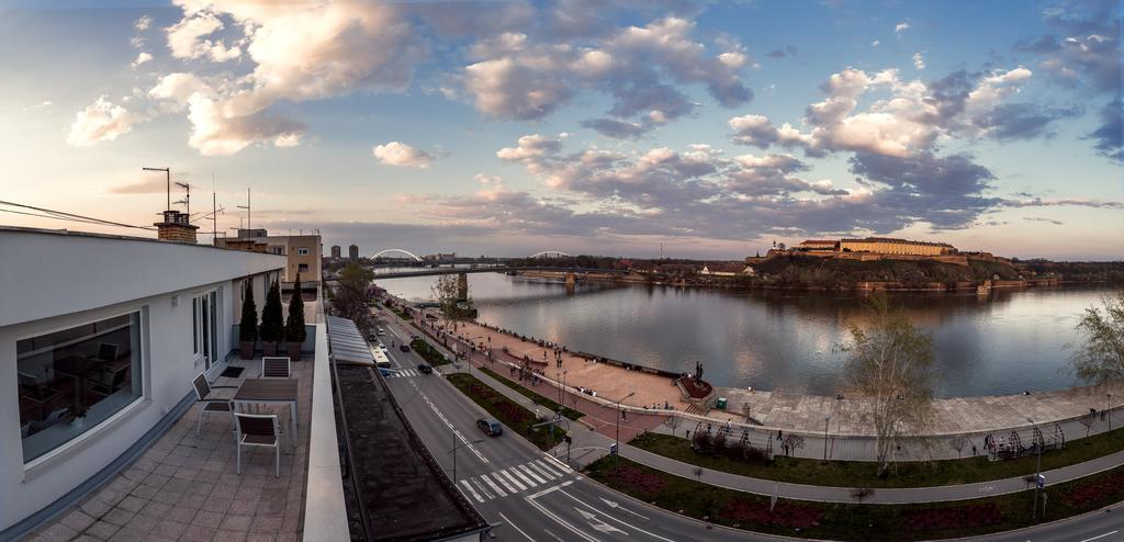 Fortress View Apartment โนวีซาด ภายนอก รูปภาพ